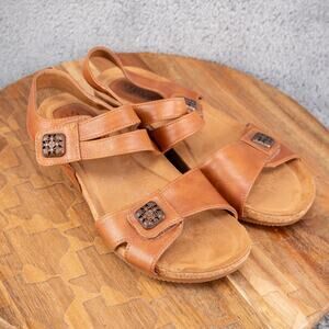 EuroSoff Gallatin Sandal Women Sz 8.M Brown Faux Leather Cork Wedge Straps